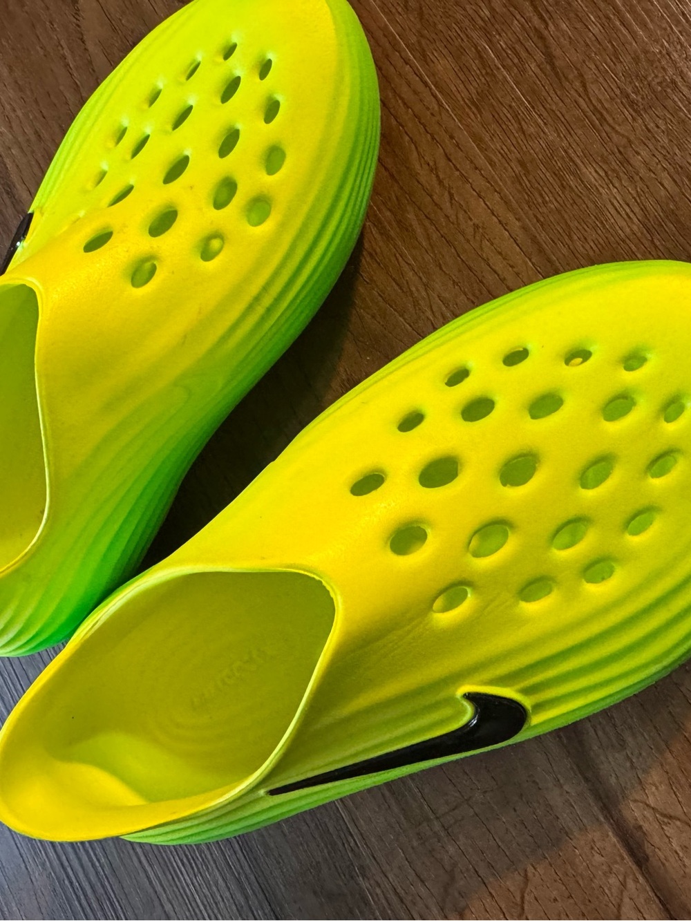 Nike Kids Lime Green Slip-On Water Clog with Black Swoosh - Picture 2 of 4
